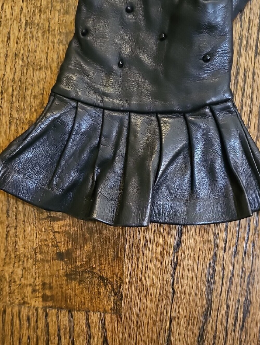 Fratelli Forino Women’s Black Leather Ruffle Cuff Gloves Made In Italy - Picture 3 of 11